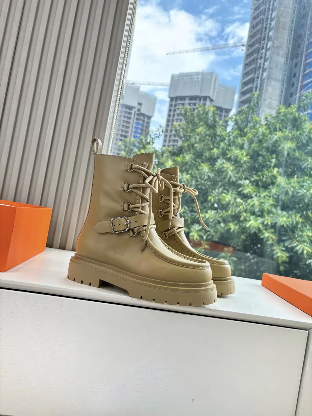 小牛皮Biker长靴